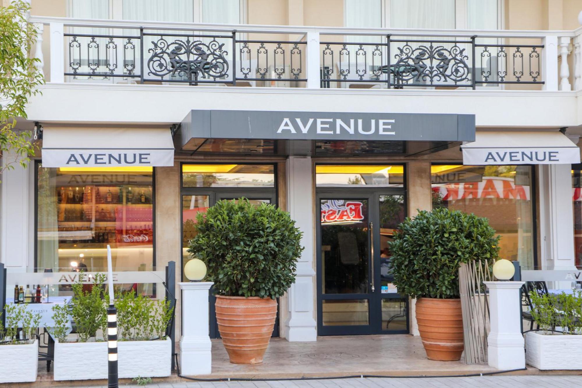 רבדה Hotel Avenue מראה חיצוני תמונה